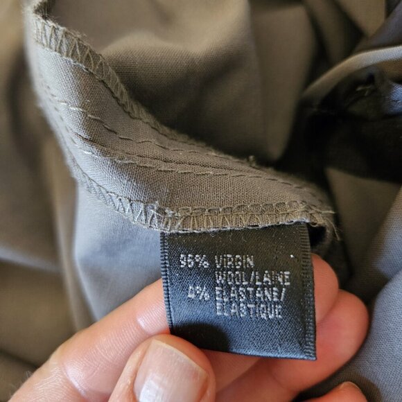 Lafayette 148 NY Gray Wool Career Trousers Size 6—Tailored, Modern, Elevated - Picture 9 of 12